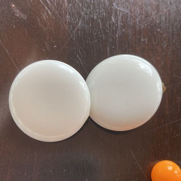 Vintage set of two white clip on earrings 28” bead necklace orange drop earrings - Picture 3 of 7